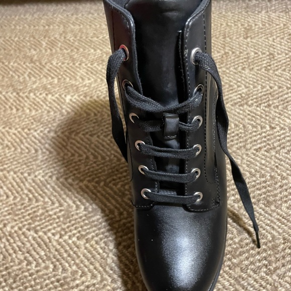 Divided (H&M) Black Heeled Boots - Picture 4 of 8